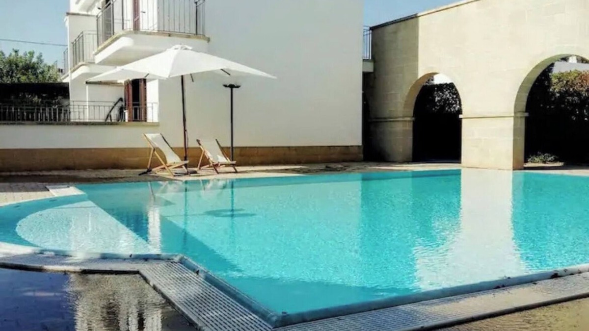 Santa Maria al Bagno Apartment | Blue Paradise house-Family apartment with private pool near the sea