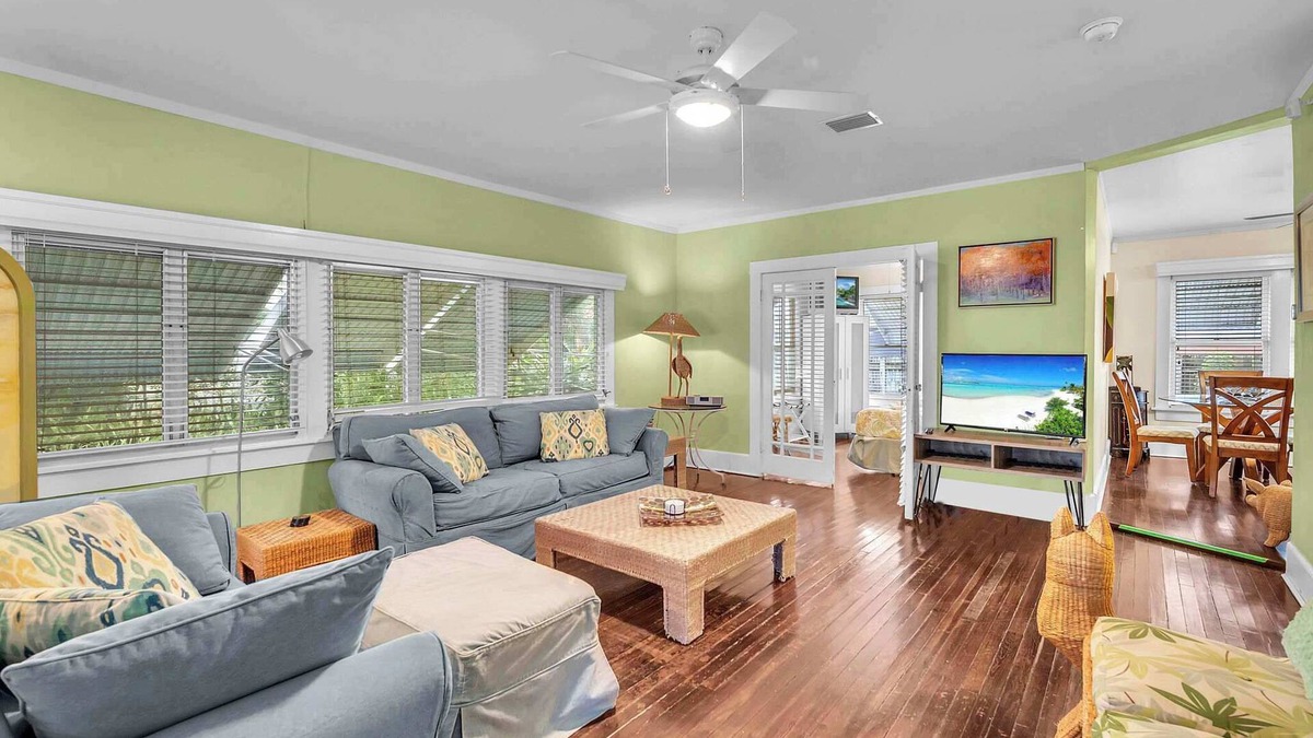 Tarpon River House | Blue Reverie - Downtown Cottage