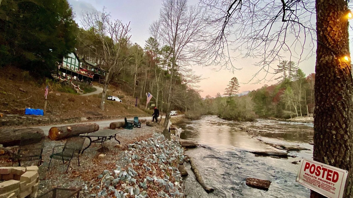 Wilscot Cabin | Blue Ridge Castaway Cabin on The Toccoa River