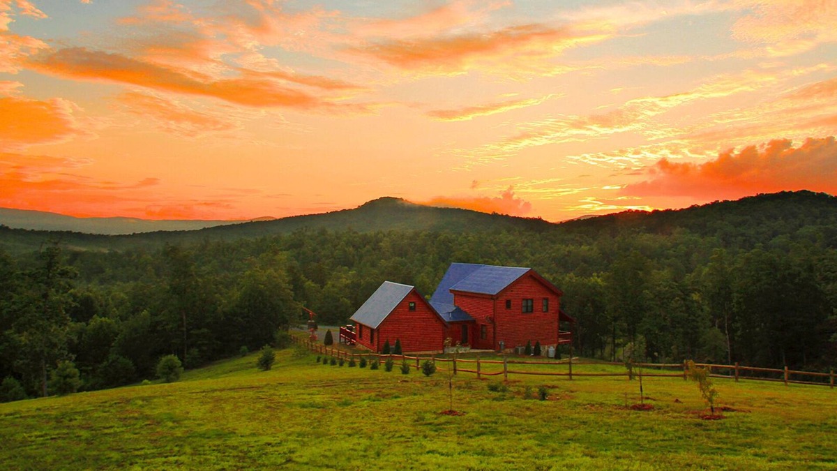 Dobson Cabin | Blue Ridge Mountain View Huge Log Cabin sleeps 18. Outdoor living & Game Room