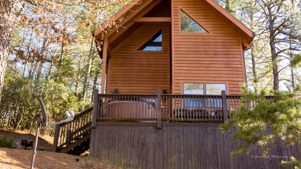 Bear Den Cabin | Blue Ridge Parkway Cabin Rentals