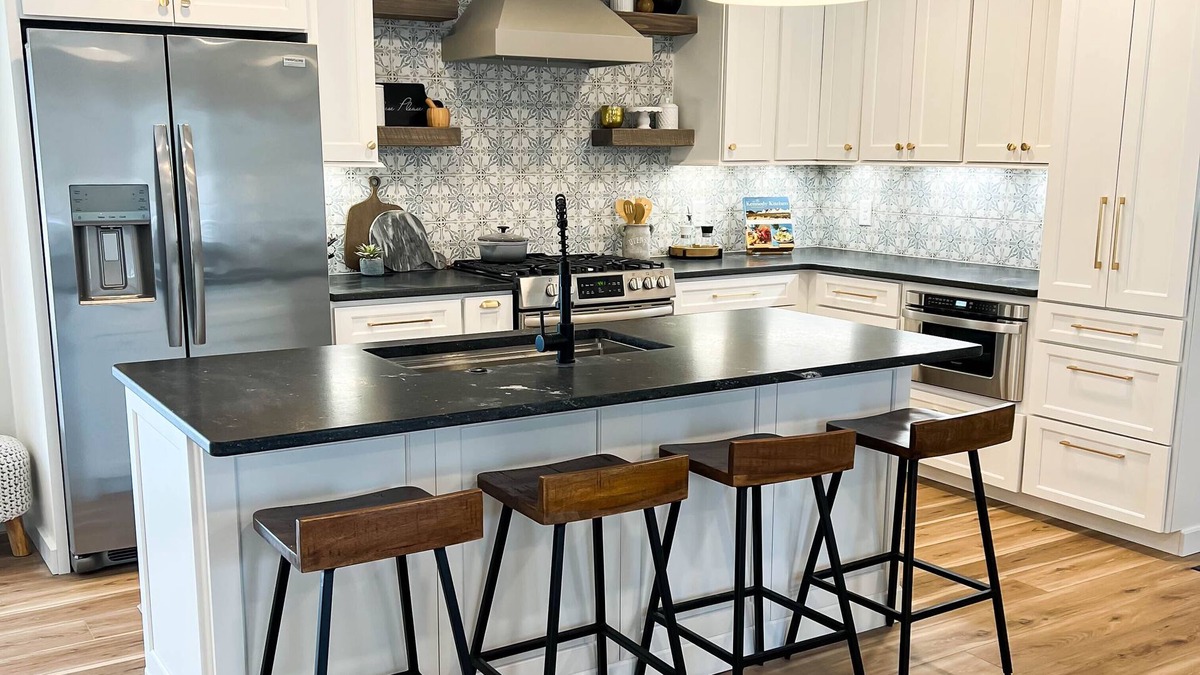 Lebanon House | Blue Rose Cottage