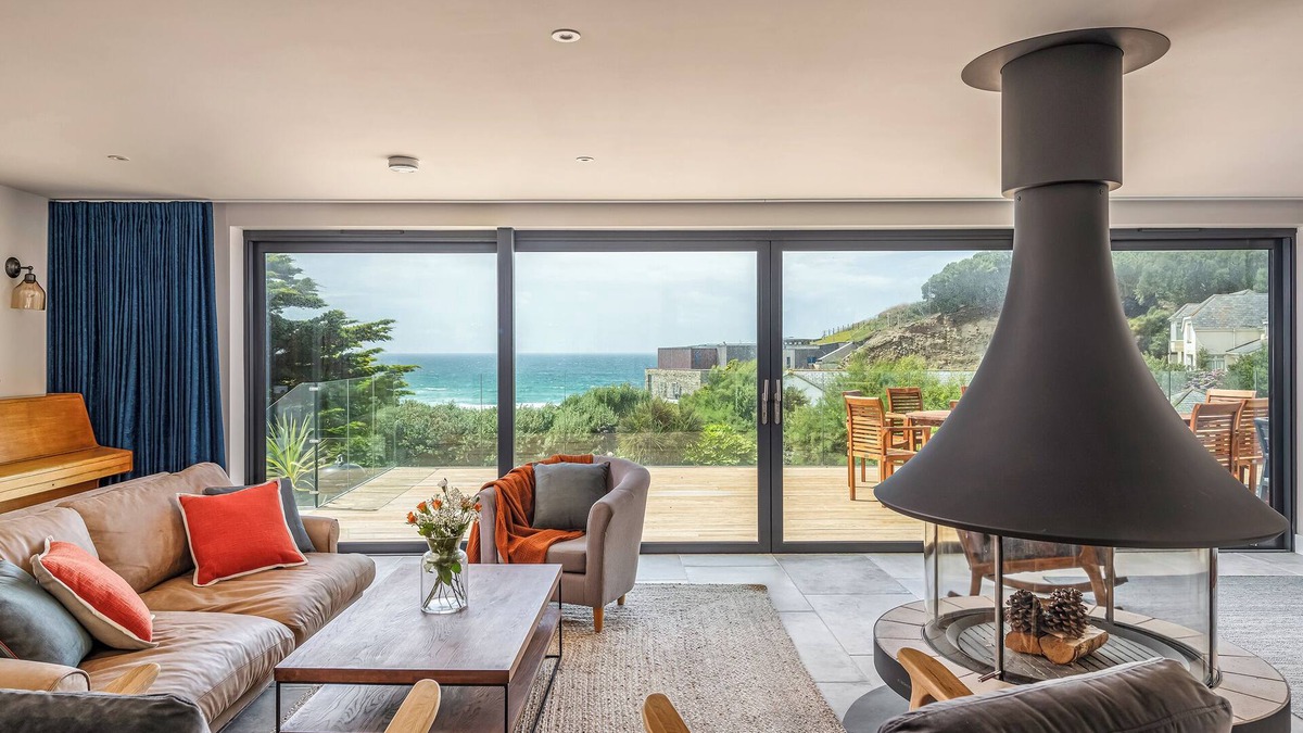 Trenance Cottage | Blue Seas is the perfect Cornish beach house, complete with spa.