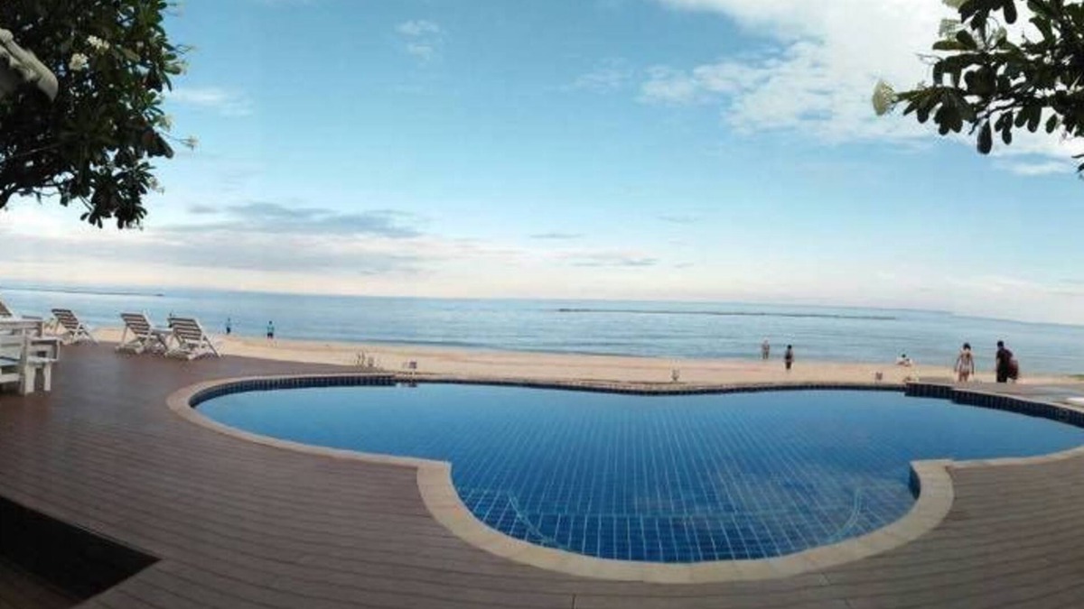 Hat Chao Samran Hotel | Blue Sky Resort