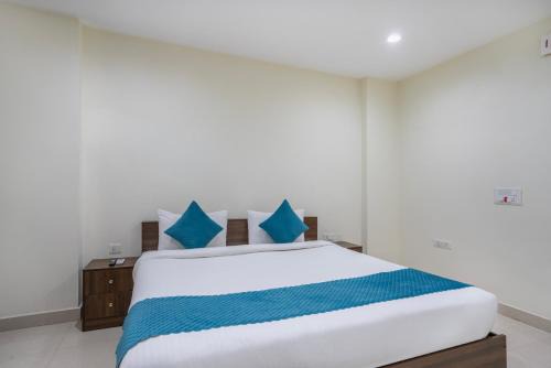 Madhapur Hotel | Blue Springs-Madhapur