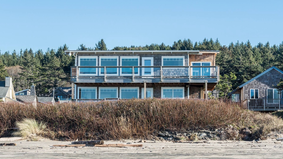 Tolovana Park House | Blue Starfish by AvantStay | Ocean Views & Direct Cannon Beach Access