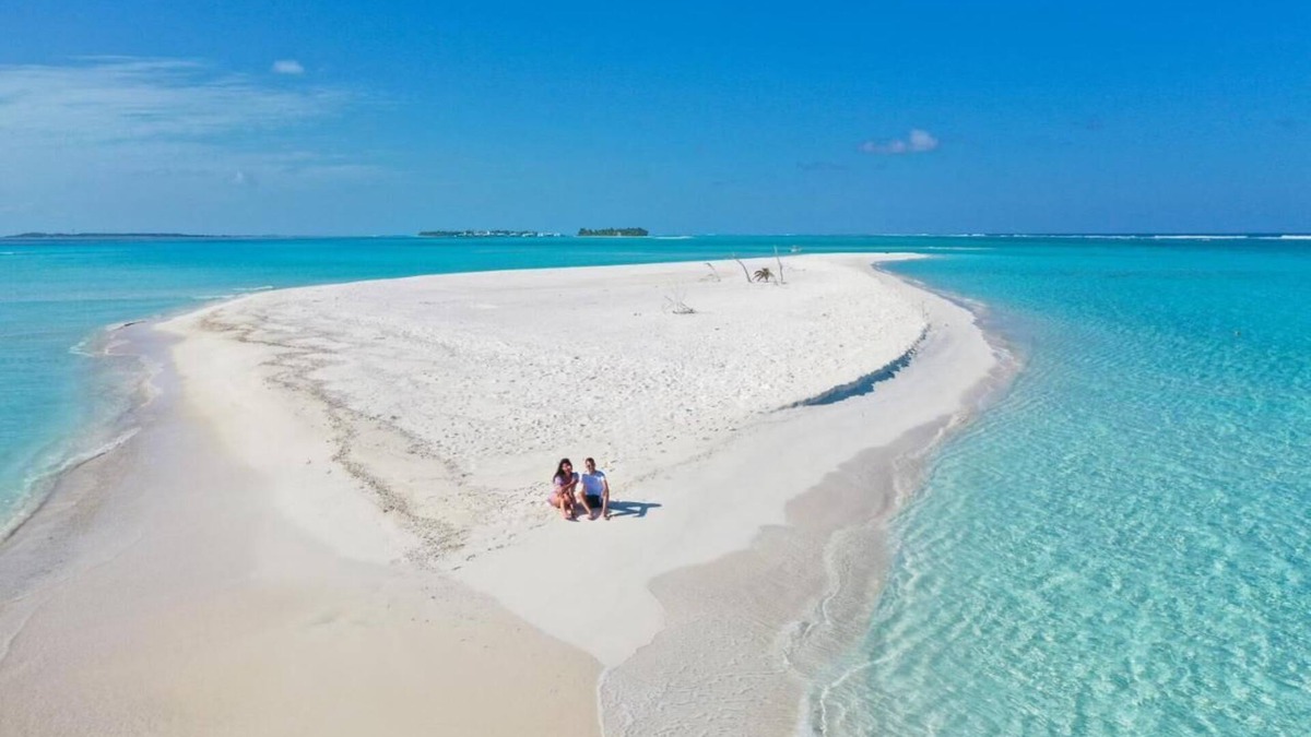 Kudahuvadhoo Hotel | Blue Wave Guest House