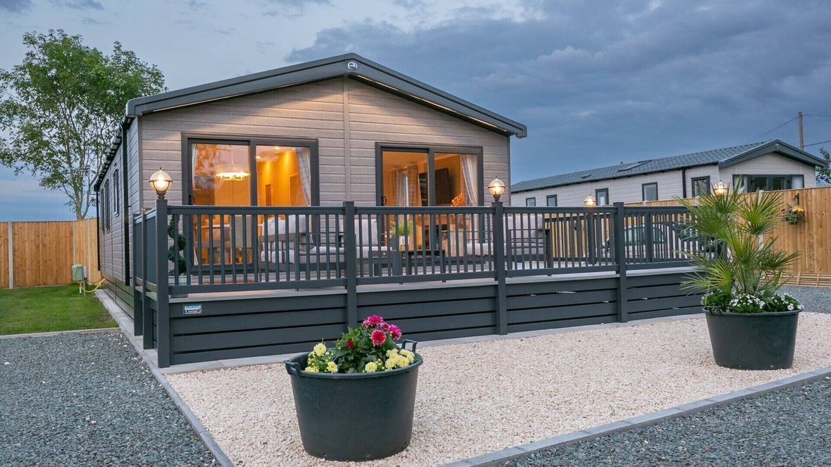 Skegness Apartment | Bluebell 3 bedroom countryside Holiday lodge