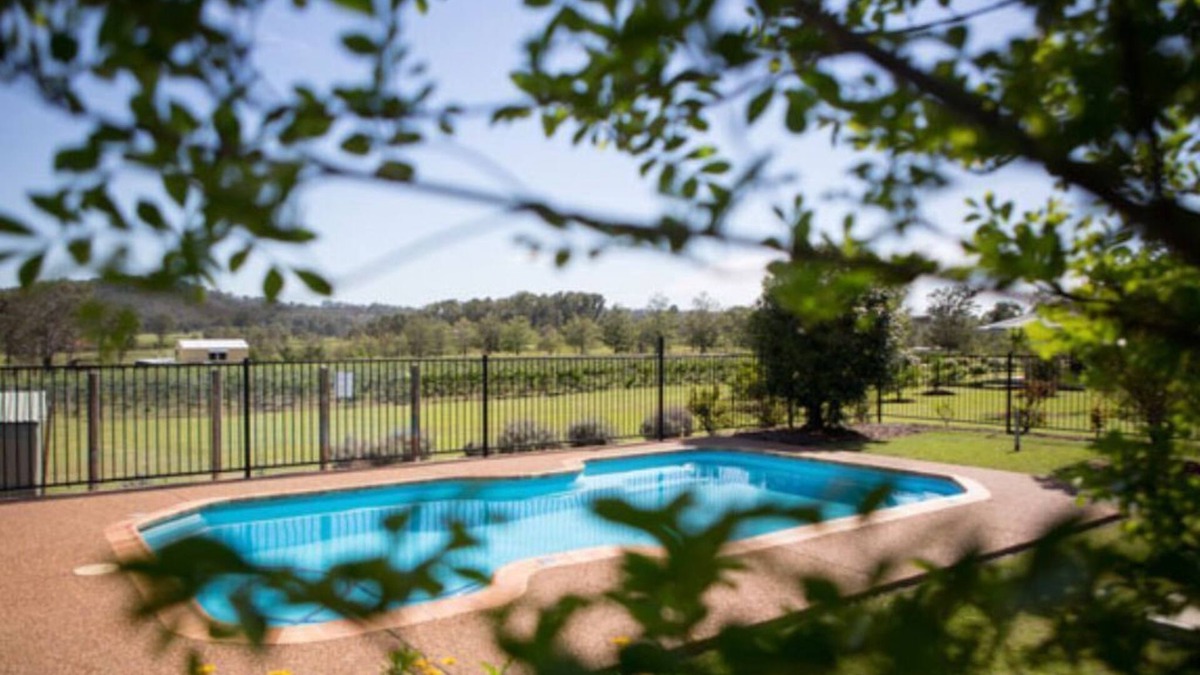 Lovedale House | Bluebush Estate - 11 Bedrooms - In the heart of Lovedale Hunter Valley!