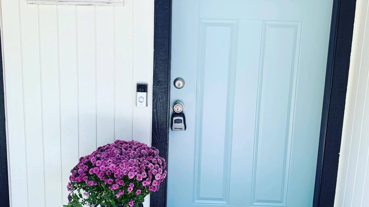 Live Oak House | Bluedoor House Comfy Home close to NB, SA, & RAFB