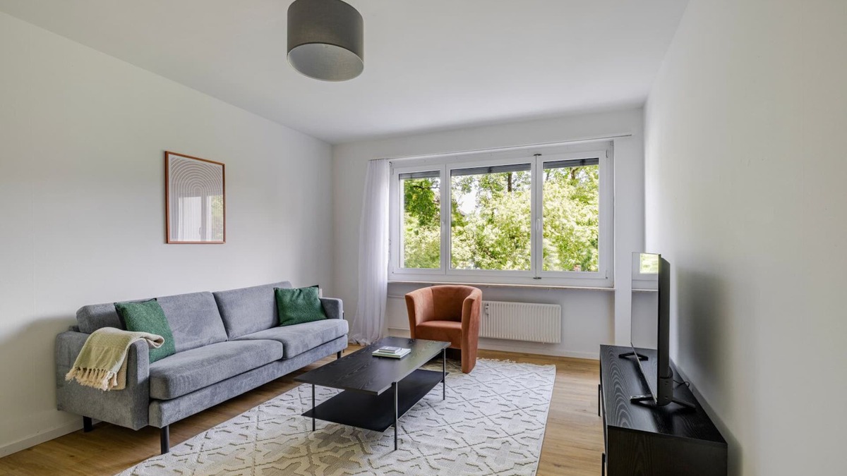 Vorstadte Apartment | Blueground | Basel-Vorstaedte, view, nr Rhine