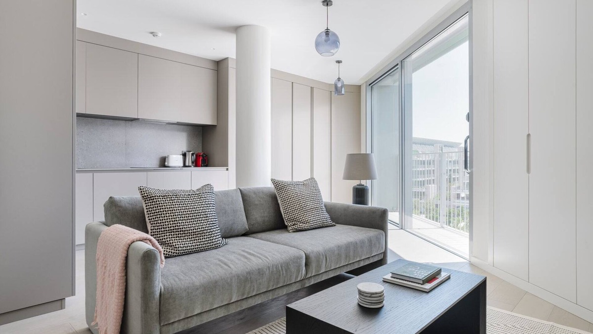 Marvila Apartment | Blueground | Marvila, sea view, w/d & a/c