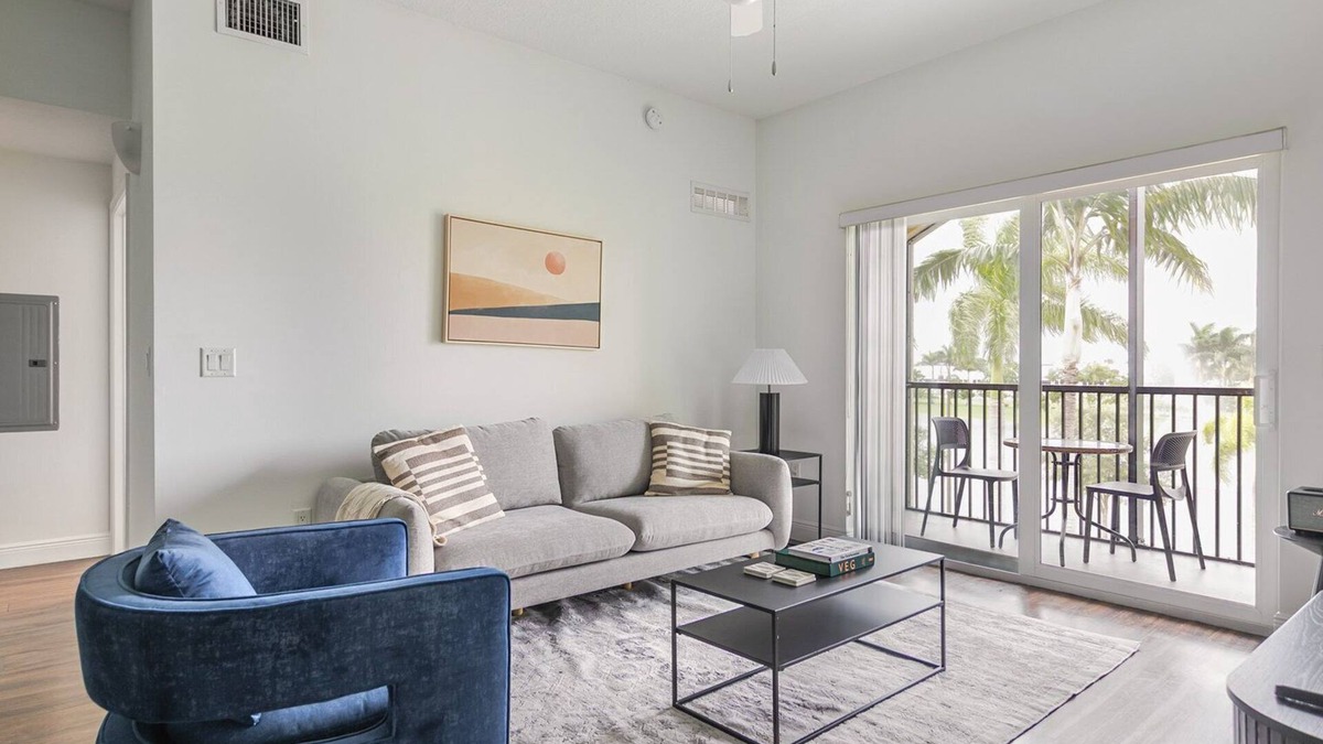 Miramar Apartment | Blueground | Miramar, pool, nr C.B. Smith Park