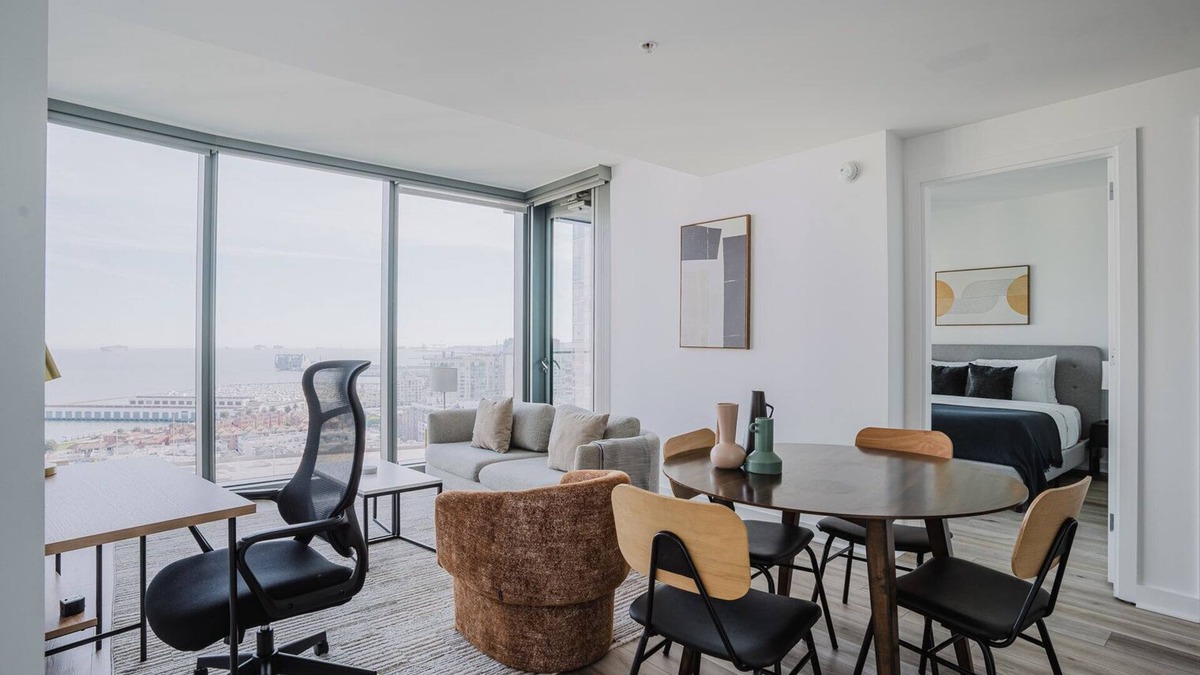 South Beach Apartment | Blueground | Rincon Hill, pool & EV, near Ferry