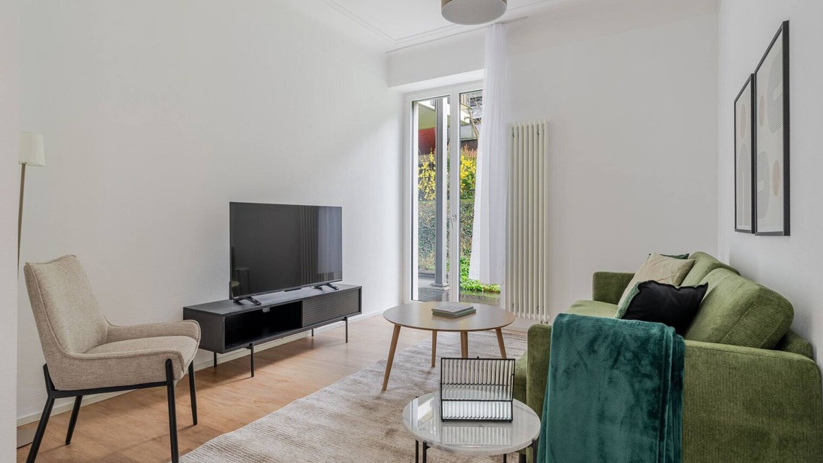 District 2 Apartment | Blueground | Wollishofen, balcony & w/d, nr park