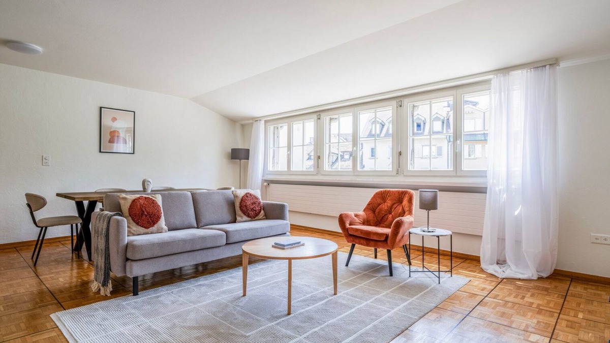 Niederdorf Apartment | Blueground | Zurich town hall, city view, nr Rathaus