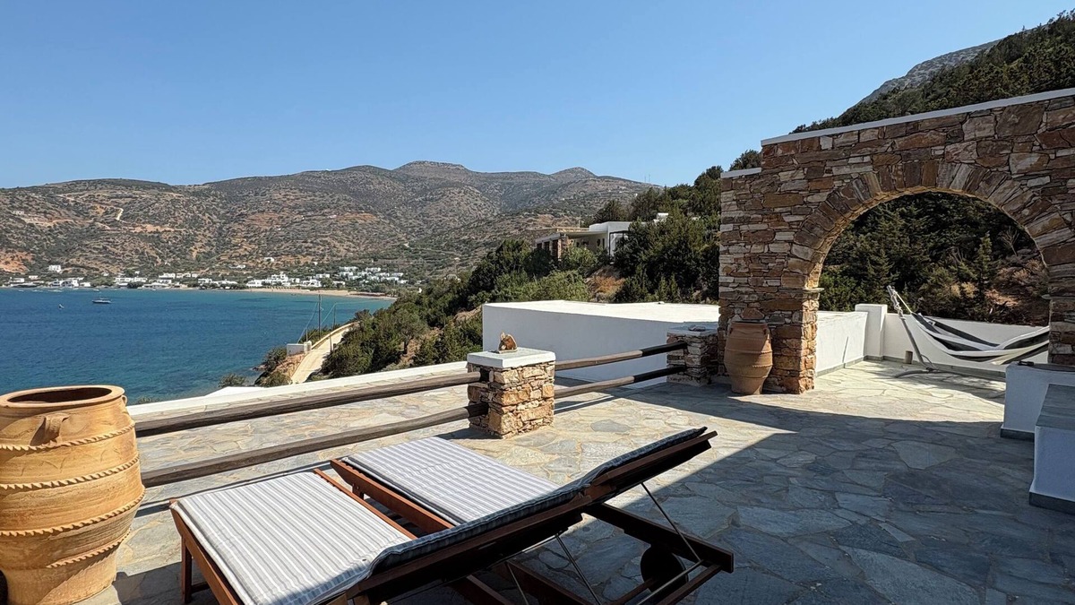 Sifnos House | BlueWhite Villa ideal for families and friends, Vathi Sifnos