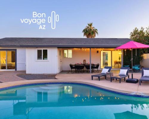 Papago Parkway House | Blush Bungalow