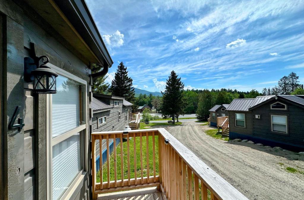 Twin Mountain House | BMV4 Tiny Home Topline