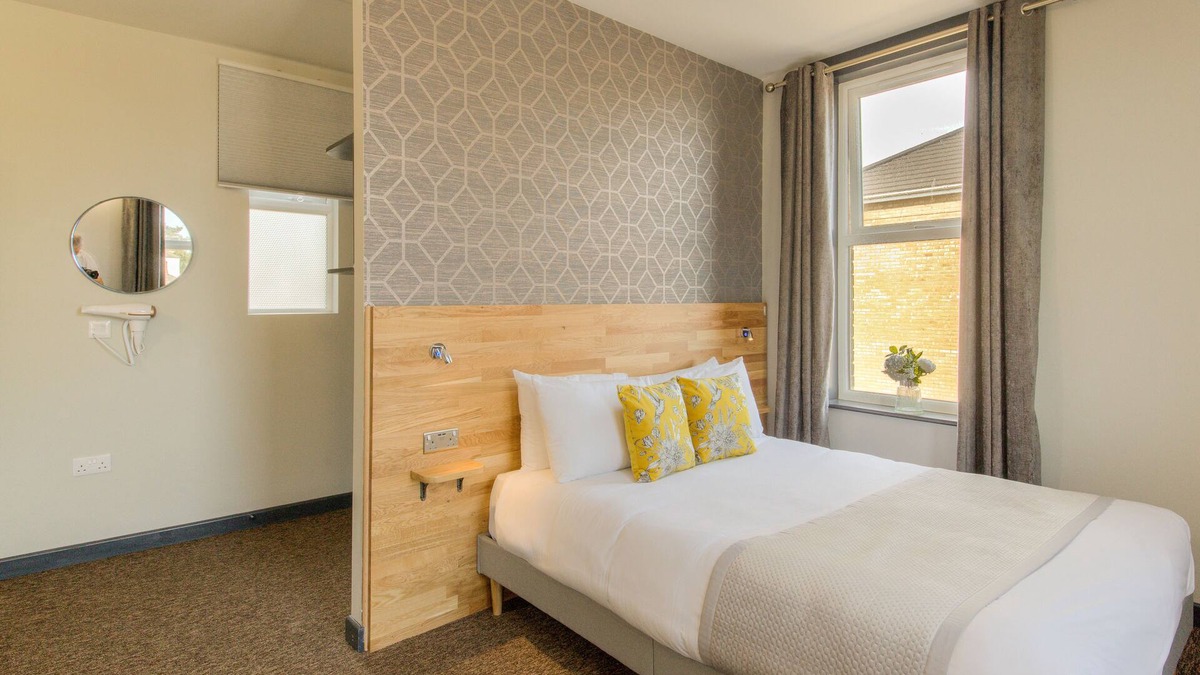 Great Yarmouth Apartment | Boardwalk - Executive Studio