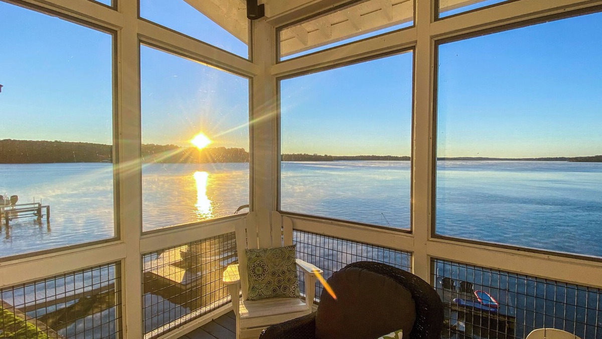 Alexander City House | Boat Dock & Stunning Views: Lake Martin Retreat!