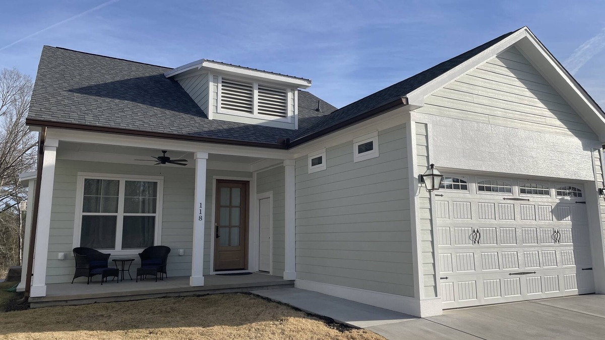 Greenwood House | Boat Launch Bungalow - Steps to Lake Greenwood. NEW, Modern and Pet Friendly!