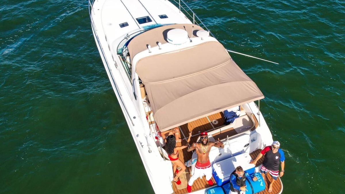 Allapattah Boat Rental | Boat party (4 -6 -8) hours 🎊🥂🥳