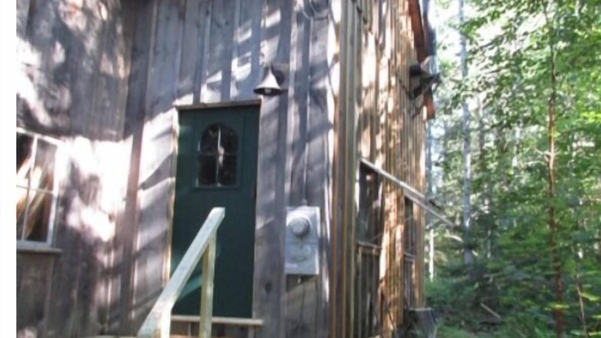 Brooksville Cabin | Boathouse Cabin on Horseshoe Cove, Cape Rosier, Brooksville, Maine