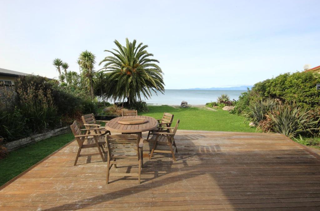 Pakawau House | BOB - Bach on the Beach