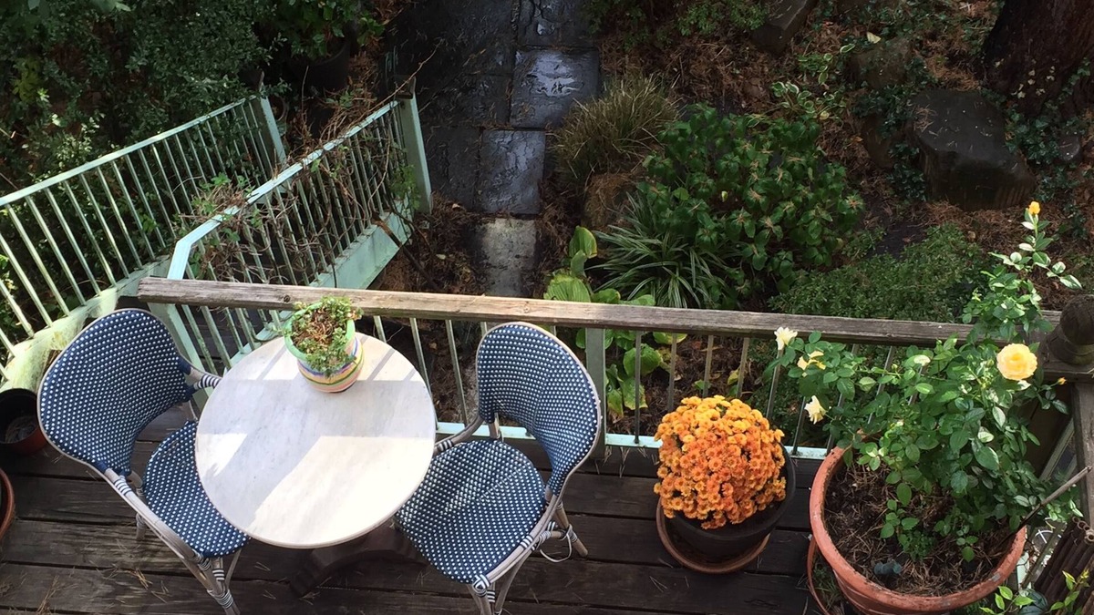 Boerum Hill House | Boerum Hill historic brownstone, close to all subways, on tree-lined street
