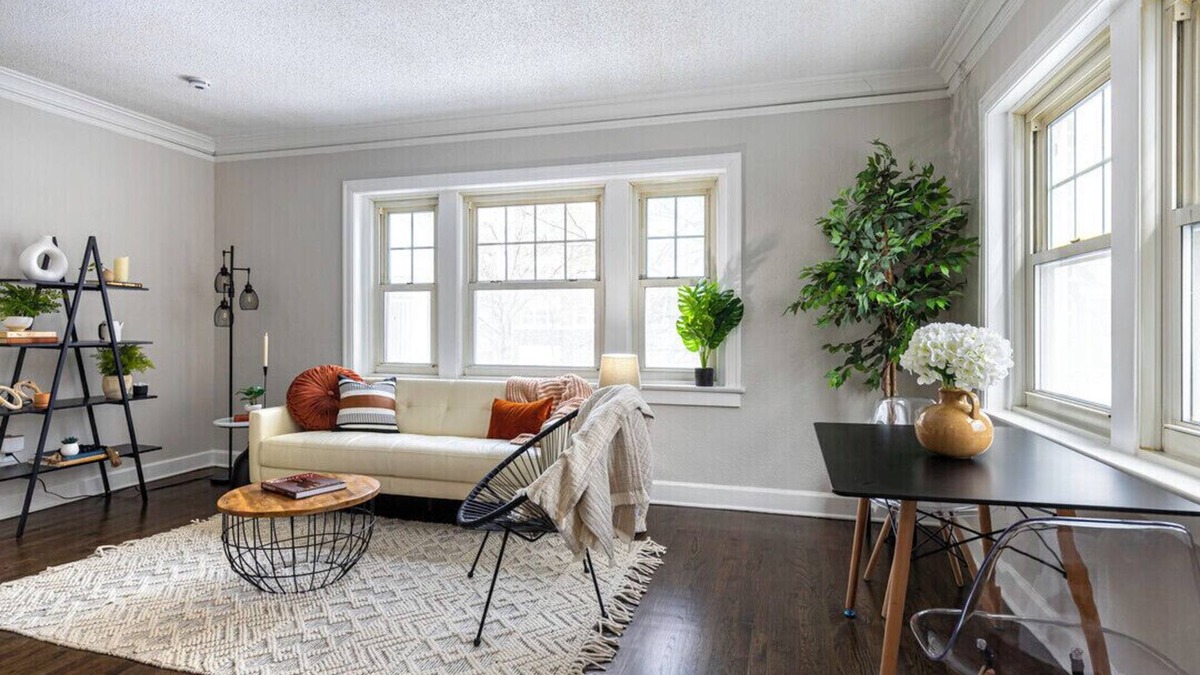 Central Hyde Park Apartment | Bohemian oasis/1 bedroom/Entire unit