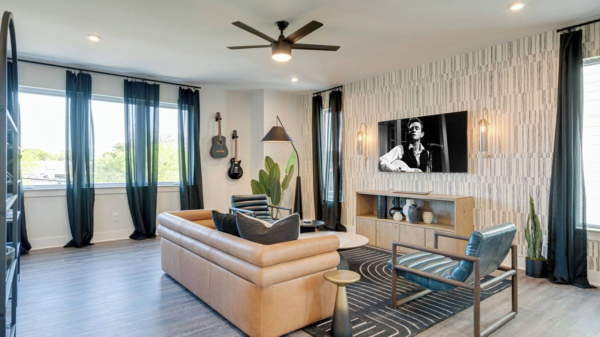Whitebridge House | Boho Blues 5627- Sleeps 6