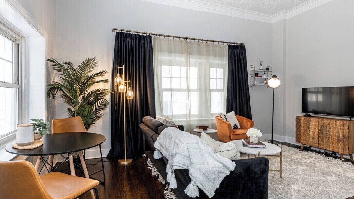 Central Hyde Park Apartment | Boho Chic/1 Bedroom/Entire unit
