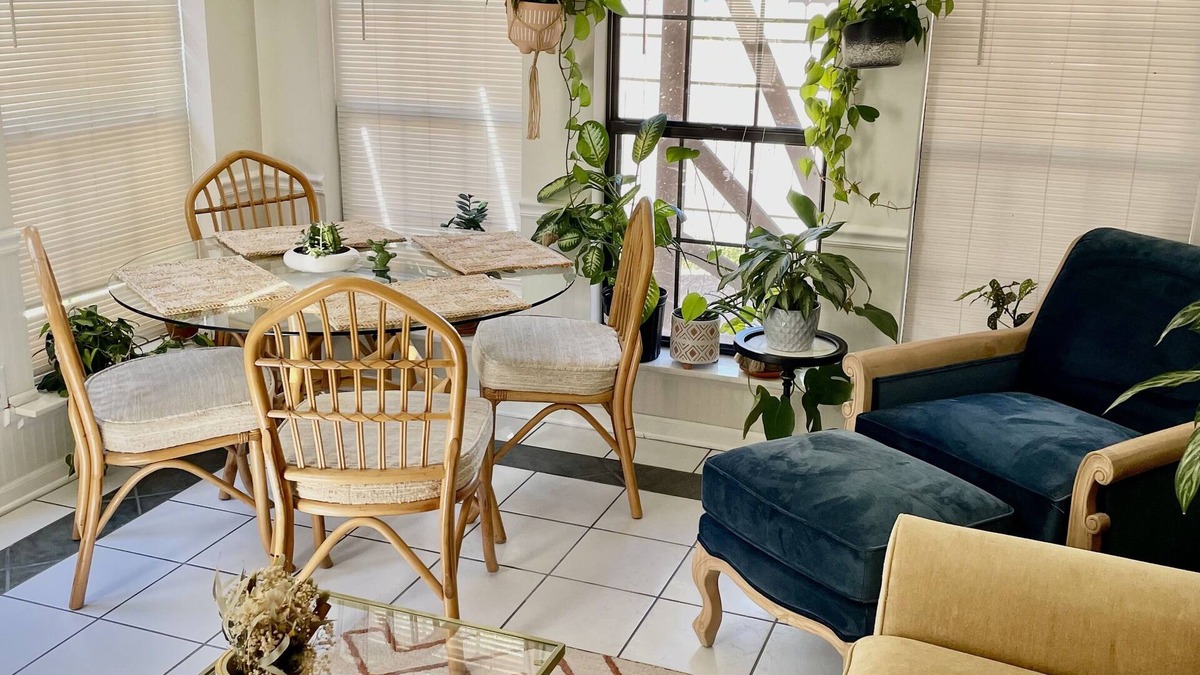 Broadmoor House | Boho Haven- Beautiful place To call home away from home!