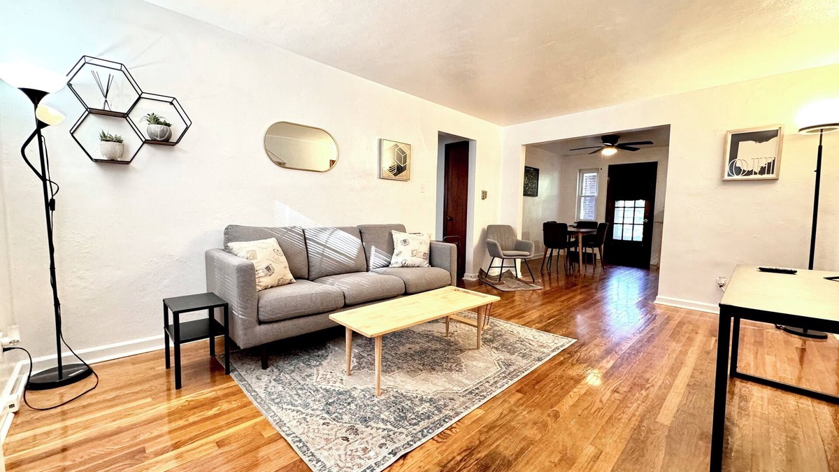 Westwood Apartment | BOHO Inspired, Pet Friendly, 2 bed 1 bath Apartment