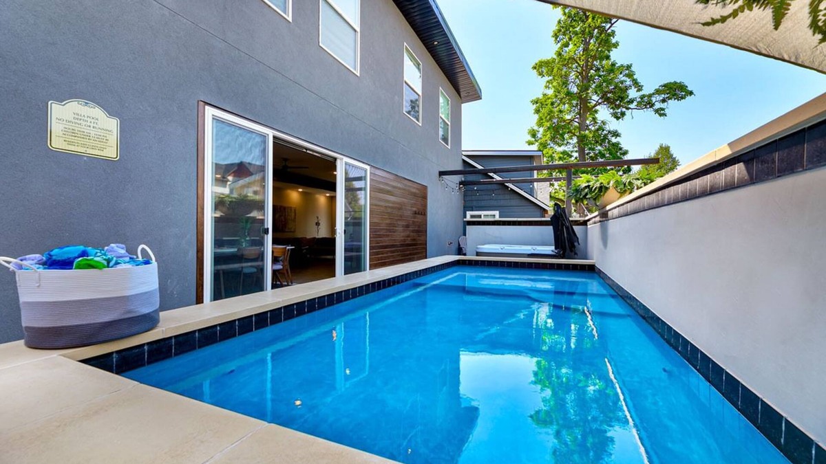 Veterans Park Villa | Boise Whitewater Villa n87 Degree Heated Year Round Pool!nPet Friendlyn