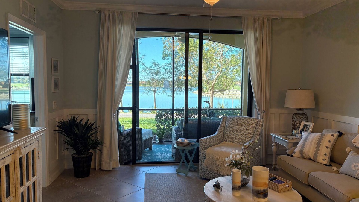 Naples Condo | Bonita National Resort Style Golfing Community Condo