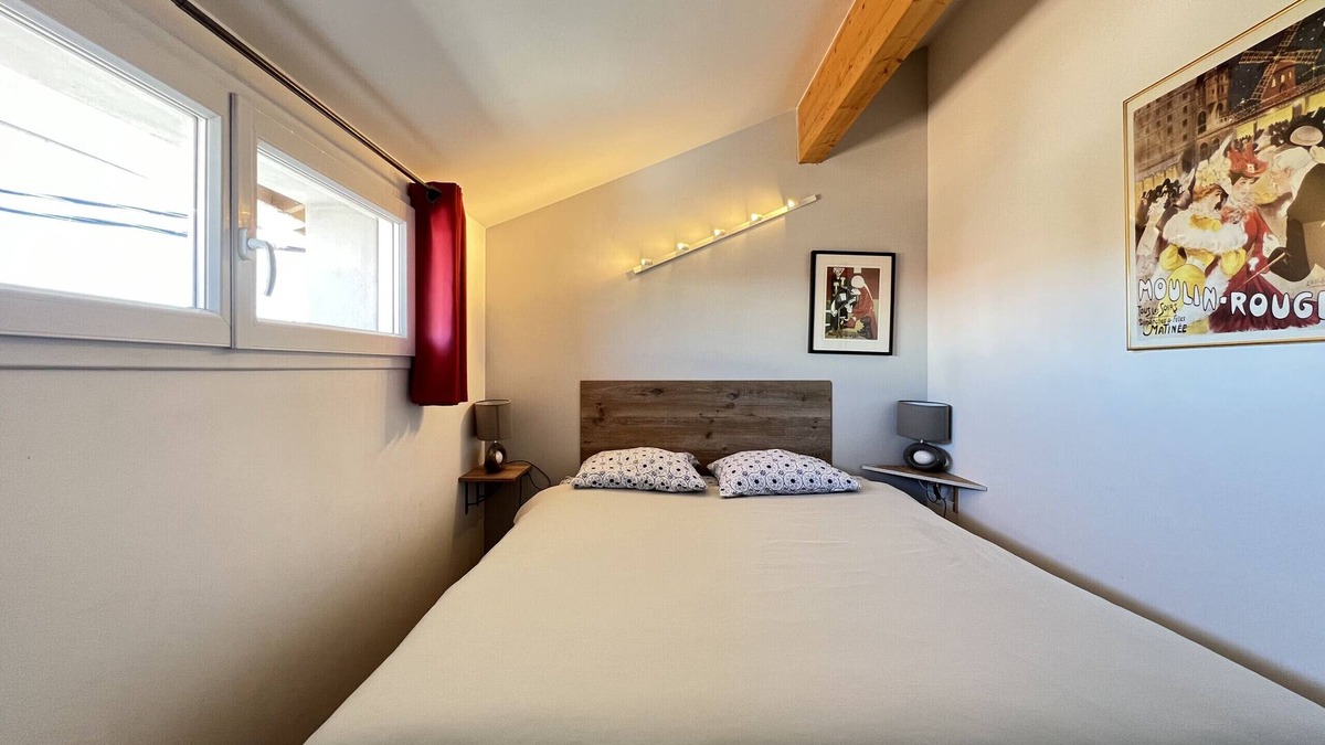 Bonnefoy-Roseraie-Gramont Apartment | Bonnafé - Air-conditioned Studio near the city center!