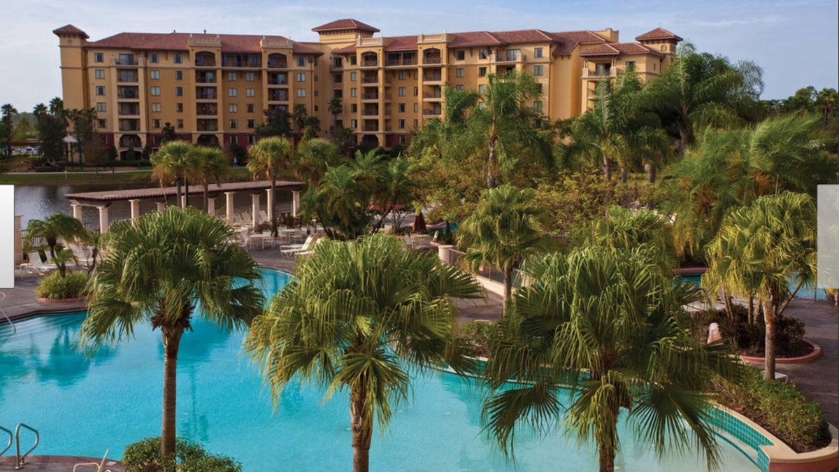 Golden Oak Villa | Bonnet Creek Resort Premier vacation resort on Disney Property