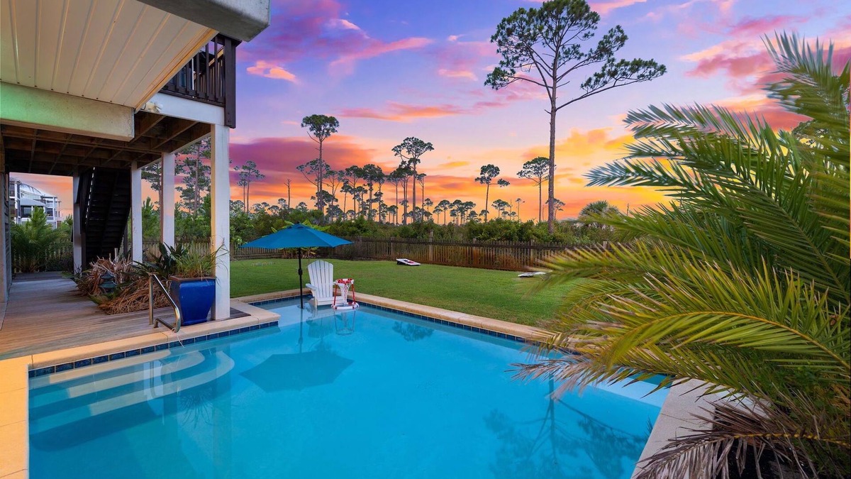 Port St. Joe House | Book for Fall! Bay Front! Private Pool! Minutes to the Beach! Ping-Pong!