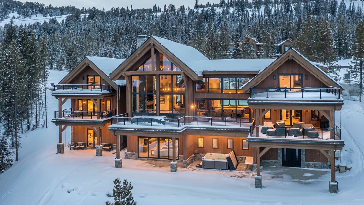 Spanish Peaks House | Book Now for Ski Season! Newly Built Ski-in, Ski-out Mountain Home with Hot Tub!