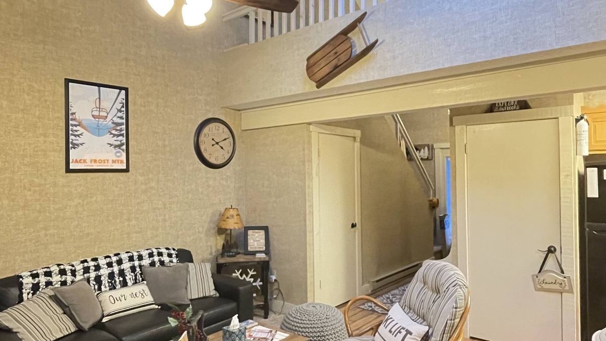 White Haven House | Book your summer getaway in the Poconos! Rent our townhome near Jack Frost!