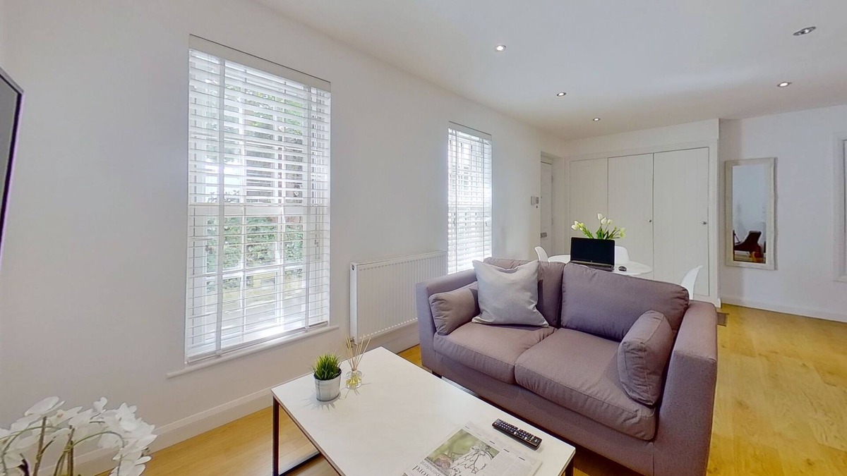 Bishop's Stortford Apartment | BookedUK: Cosy but spacious apartment