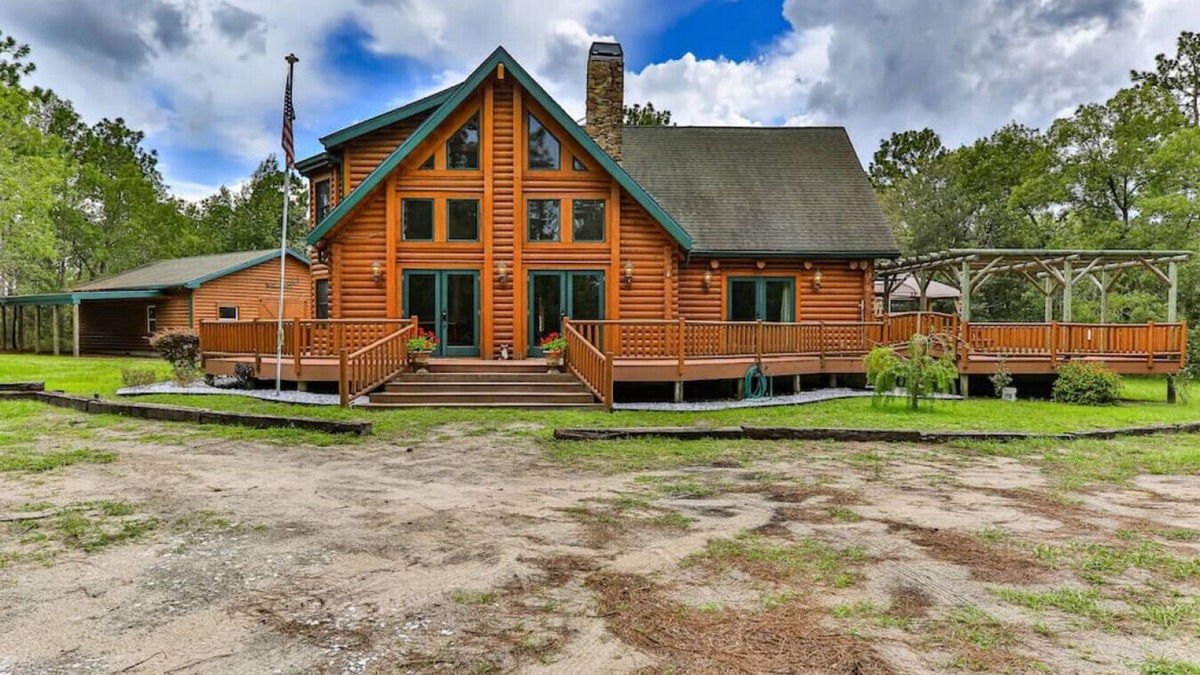 Homosassa Cabin | Booking Summer Now!