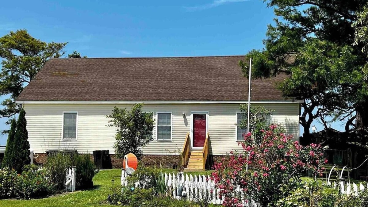 Manns Harbor House | Boondocks Paradise | Waterfront