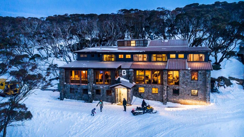Perisher Valley Cabin | Boonoona Ski Lodge