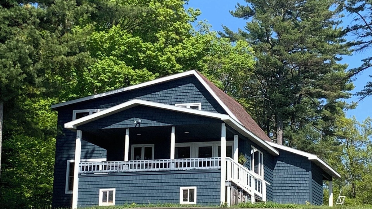 Lake Linden House | Bootjack Lake House: Private Lakefront in the Heart of the Keweenaw