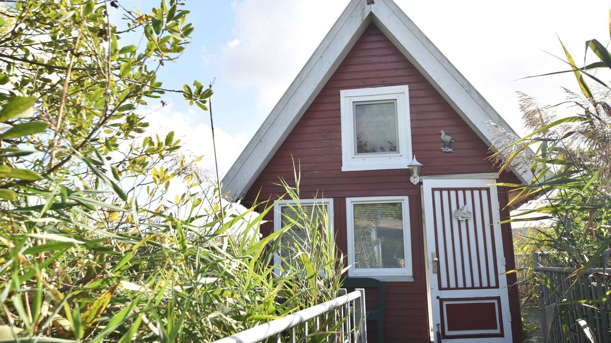 Sternberg House | Bootshaus direkt am See