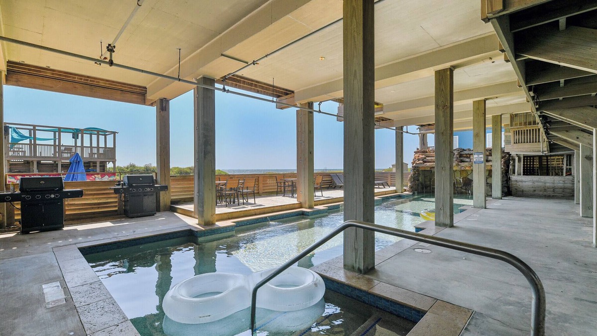 Port Bolivar Apartment | Bora Ocean Club