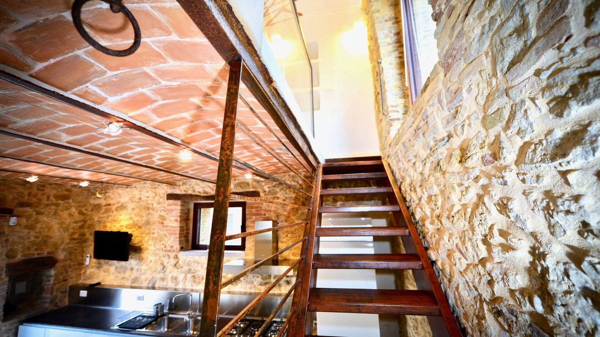 Crecchio House | Borgo Baccile by Vini Fantini - La Stalla di Rosina